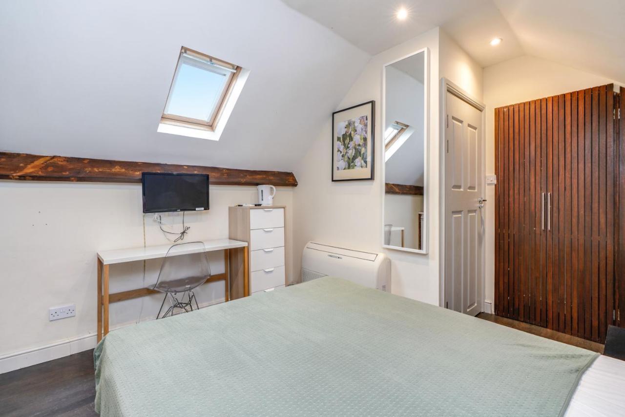 Quiet Double Studio Flat Apartment London Bagian luar foto